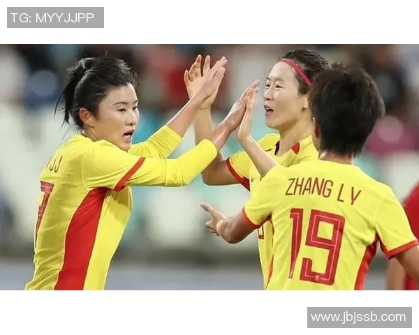 上海羽毛球队逆袭之路:从低谷到巅峰的精彩反击解析 上海羽毛球队逆袭之路:从低谷到巅峰的精彩反击解析