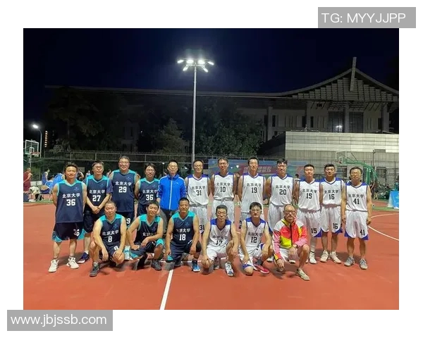 北京篮球队进攻战术全面解析与战绩影响探讨 北京篮球队进攻战术全面解析与战绩影响探讨