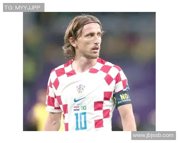 家庭背景优越的足球明星们如何塑造他们的职业生涯与人生价值 家庭背景优越的足球明星们如何塑造他们的职业生涯与人生价值