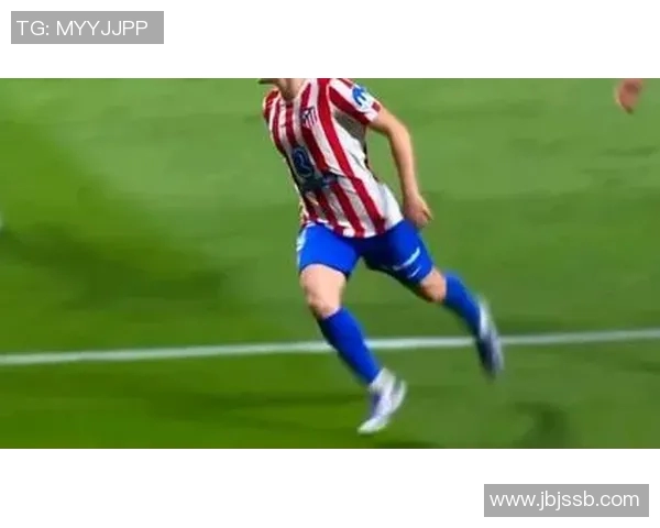 帽子下的传奇足球明星们的帽子故事与赛场风采 帽子下的传奇足球明星们的帽子故事与赛场风采